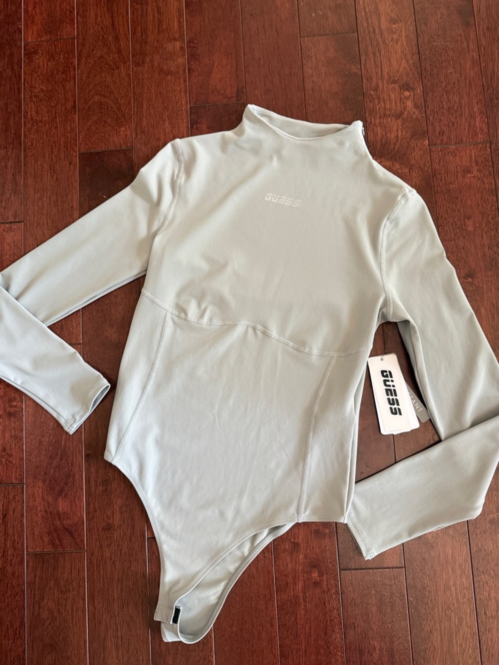 NWT Guess Chelsea Light Gray High-Neck Long Sleeve Scuba Bodysuit L